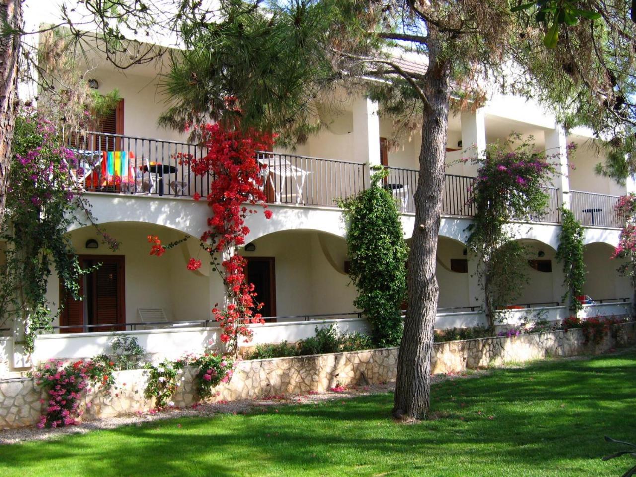 Hotel Gabbiano Beach Vieste Exterior foto